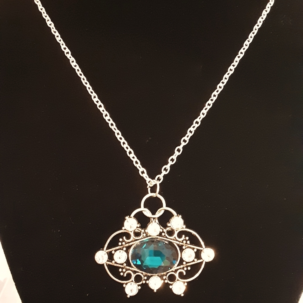 Hand Crafted Teal One Of A Kind Rhinestone Dressy Necklace,